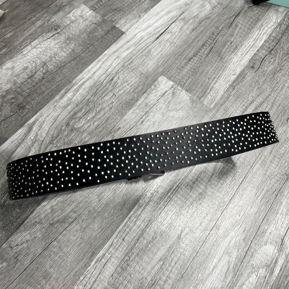 Fossil Black Leather Studded Belt Marked as a Medium - Picture 2 of 8